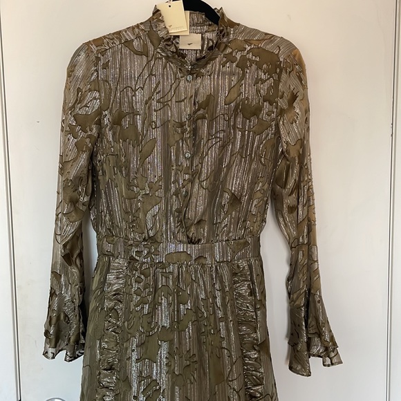 Green and silver metallic designer dress - Picture 7 of 8